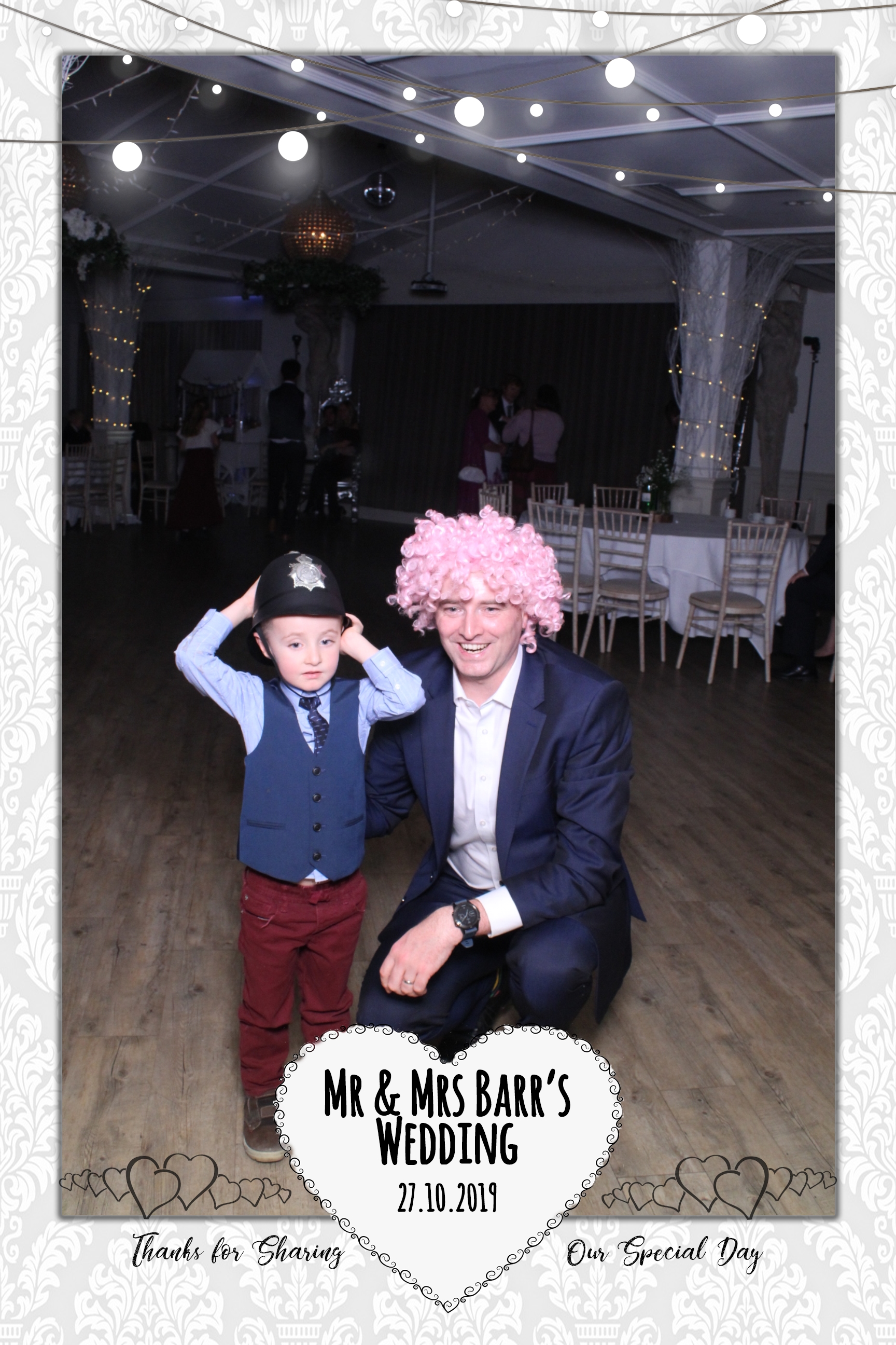 Mr & Mrs Barr's Wedding | View more photos from the event at images.mobile-photo-booth.com/u/MobilePhotoBoothUK/Mr-Mrs-Barrs-Wedding